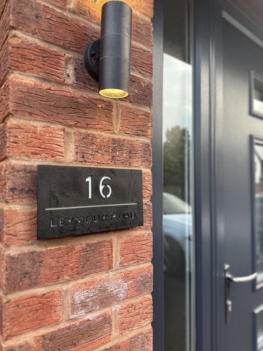House number plaques glow - number, in